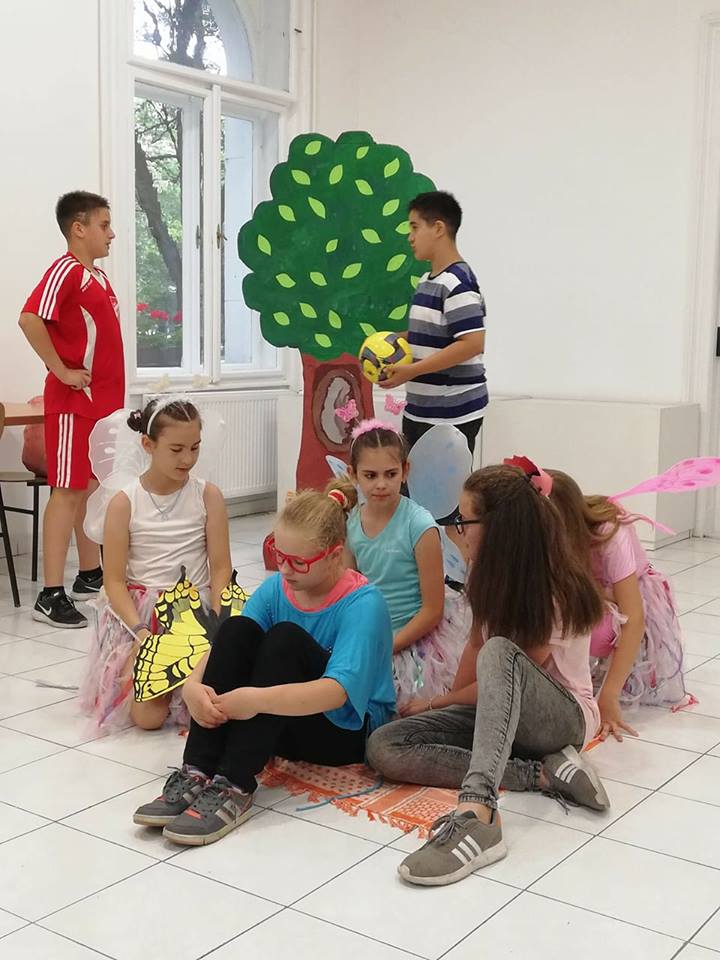 35531864_1853310281399143_1284558751830900736_n.jpg