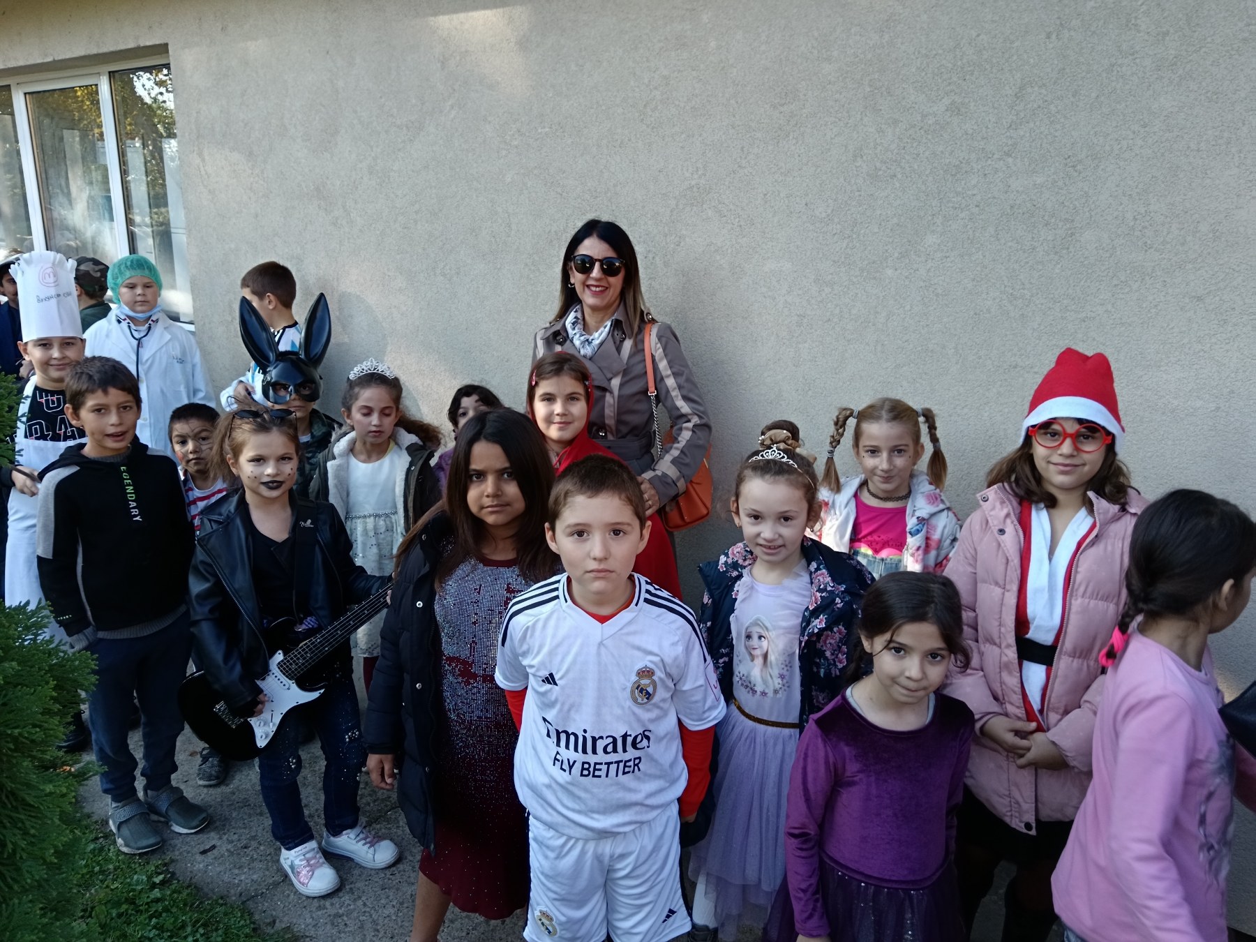 img-44c656fd7457fce1c277e84eb7363328-v.jpg