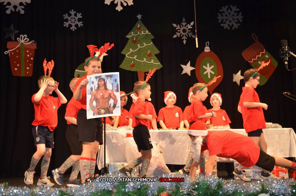 48426843_2013652045386836_5234786301634412544_o.jpg